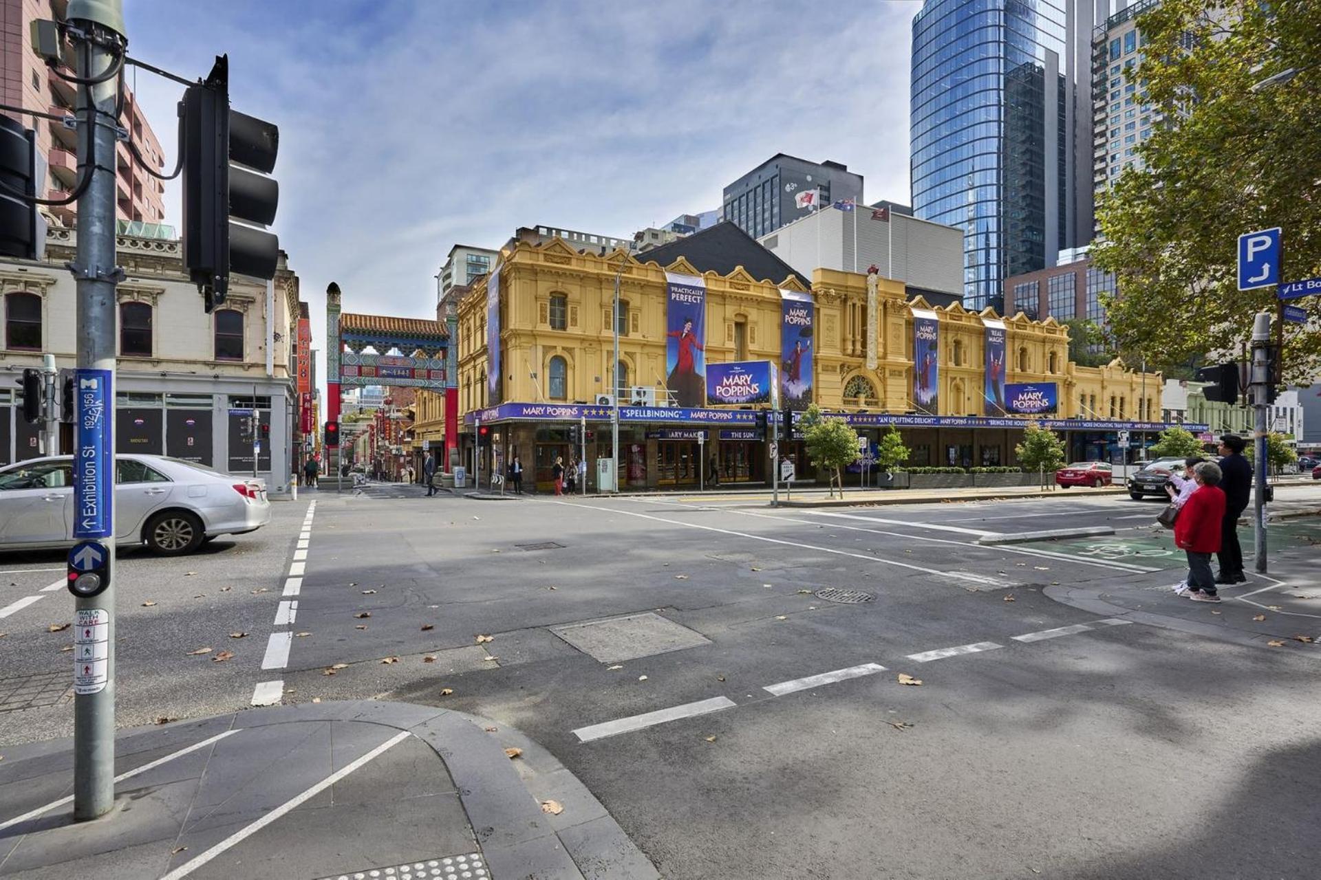 Bourke Street Urban Retreat Apartment